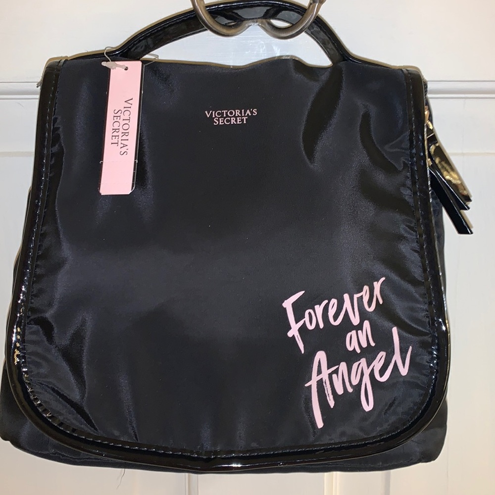 Victoria's Secret Hanging Toiletry Bag NWT